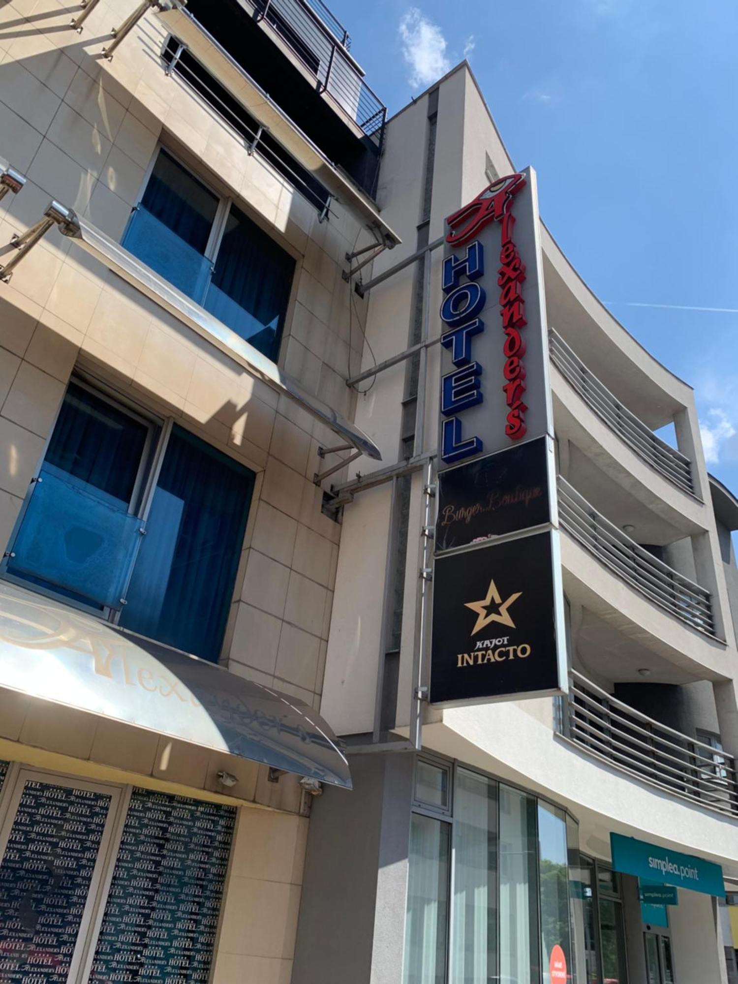 Hotel Alexander'S Nitra Luaran gambar