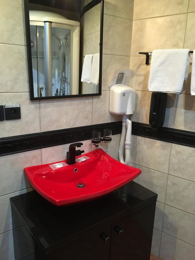 Hotel Alexander'S Nitra Luaran gambar